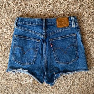 Levi’s shorts